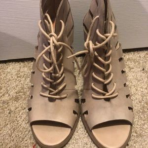 Nude lace up heel